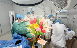 “三重”高危妊娠的生命奇迹！多学科联手打赢母婴安全保卫战！