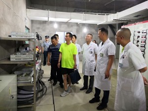 州卫健委安全生产检查组到 宁南县人民医院督导检查工作
