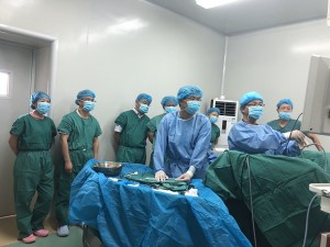 把控人员资质准入，严格手术操作考核