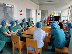 麻醉科、手术室联合开展火灾消防演练