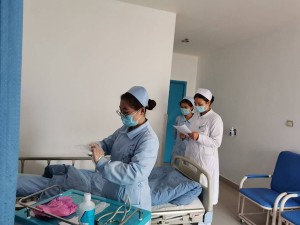 努力向前，不负青春