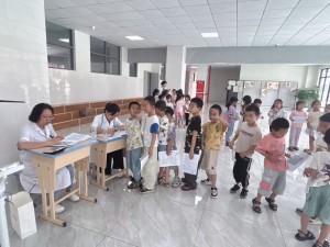 “科学守护健康，助力茁壮成长”——宁南县人民医院开展六一健康进校园活动