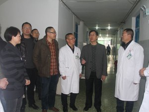 科室细分谋建设，专家支援助发展 ---自贡市第四人民医院党委书记、副院长杜冲亲临内三科指导工作