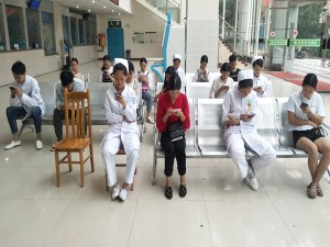 在千锤百炼中奋斗  在日省月试中成长